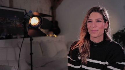 Laury Thilleman, dont la grand-mère est atteinte de la maladie d'Alzheimer depuis dix ans, s'est confiée aux journalistes de France Télévisions.&nbsp;
 (Capture d'écran / France 3)