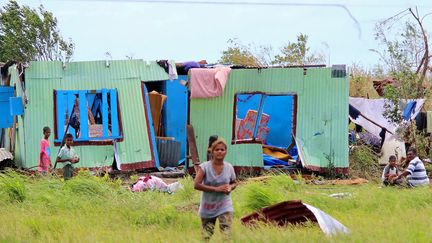 Une maison dévastée par le cyclone Winston sur une des îles&nbsp;Fidji, le 22 février 2016.&nbsp; (FIJI GOVERNMENT / AFP)