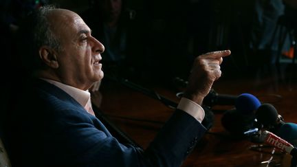 L'homme d'affaires Ziad Takieddine donne une conf&eacute;rence de presse, le 12 avril 2013, &agrave; Paris.&nbsp; (JACQUES DEMARTHON / AFP)