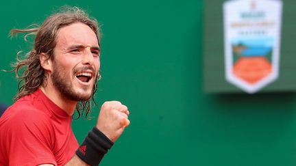 Stéfanos Tsitsipas s'impose en finale du Masters 1000 de Monte-Carlo ce dimanche 18 avril. (VALERY HACHE / AFP)