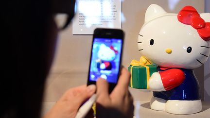 Première rétrospective du personnage Hello Kitty à Los Angeles
 (FREDERIC J. BROWN / AFP)