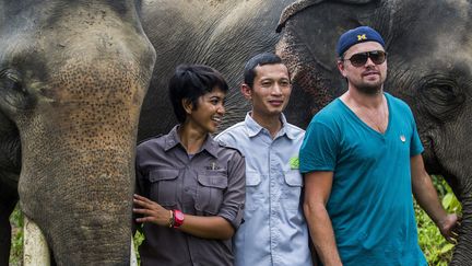 Leonardo DiCaprio dans la jungle indonésienne le 26 mars 2016 pour la "Foundation of forest, nature, and environment of Aceh".
 (Handout / FOUNDATION OF FOREST, NATURE, AND ENVIRONMENT OF ACEH / AFP)