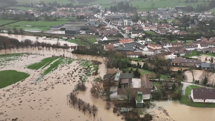 Inondations dans le Pas-de-Calais : des habitants, épuisés, pensent à déménager (France 2)