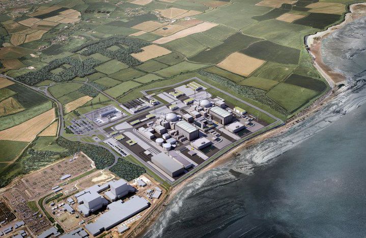 Sur cette image de synthèse, l'EPR de Hinkley Point est représenté vu du ciel. (HAYESDAVIDSON / EDF ENGERY / AFP)