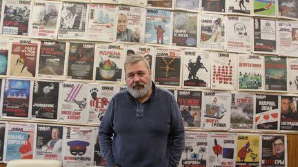 Dmitri Mouratov, prix Nobel de la paix 2021, dans les locaux du journal "Novaia Gazeta", dont il est le rédacteur en chef, le 12 novembre 2021, à Moscou. (SYLVAIN TRONCHET / ESP - REDA INTERNATIONALE)