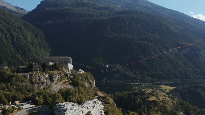 "Les Traceurs" à Aussois face au Fort Victor-Emmanuel. (Théâtre national de Chaillot)