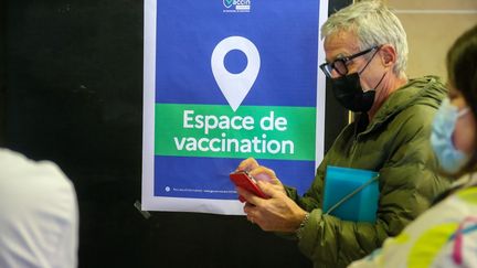 Covid-19 : vague de rendez-vous de vaccination après l’allocution du président de la République