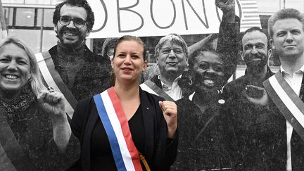 La députée Mathilde Panot en compagnie d'autres cadres de La France insoumise, à Paris, le 23 juin 2021. (BERTRAND GUAY / AFP / ELLEN LOZON / FRANCEINFO)