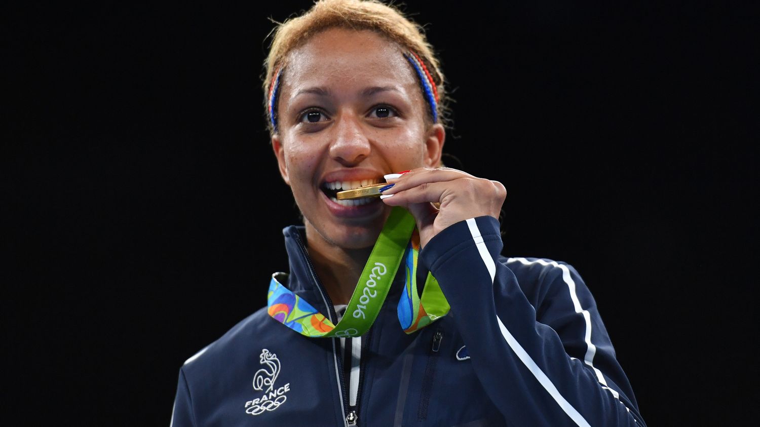 Estelle Mossely Boxe : la Française Estelle Mossely devient championne du monde IBO des