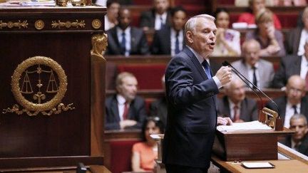 Jean-Marc Ayrault prononce sa déclaration de politique générale devant l'Assemblée mardi 3 juillet (PATRICK KOVARIK / AFP)