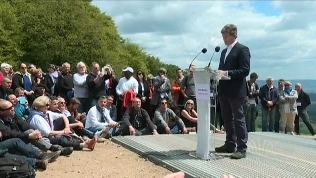 Au mont Beuvray, Arnaud Montebourg veut "un projet alternatif" en vue de 2017