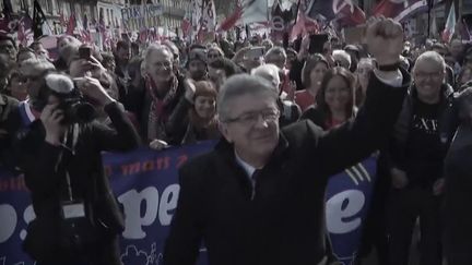 Politique : Jean-Luc Mélenchon créé la polémique sur Twitter avec une référence à la Révolution (France 3)