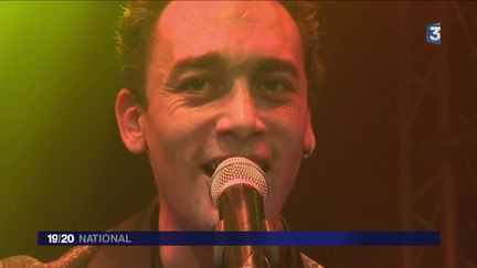 Jean-Baptiste Guégan est le sosie vocal de Johnny Hallyday (FRANCE 3)