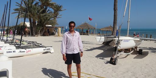 Youssef Sabri, chef de village du Club Med à Djerba. (FTV - Laurent Ribadeau Dumas)