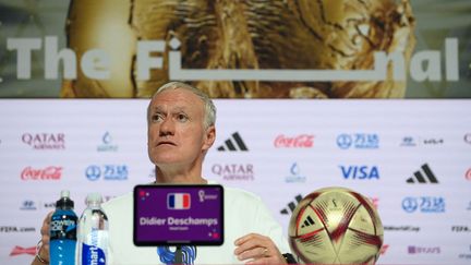 Didier Deschamps en conférence de presse à la veille de la finale de Coupe du monde entre la France et l'Argentine, le 17 décembre 2022. (FRANCK FIFE / AFP)