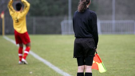 Une jeune femme arbitre se fait agresser lors d'un match amateur. (MAXPPP TEAMSHOOT)