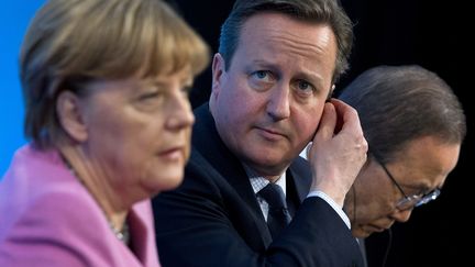 La chancelière allemande Angela Merkel et le Premier ministre britannique David Cameron à Londres (Grande-Bretagne), le 4 février 2016. (JUSTIN TALLIS / AFP)