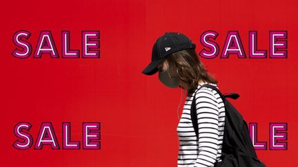 A Oxford Street pendant la période des soldes, à Londres, le 11 juillet 2020. (MI NEWS / NURPHOTO / AFP)