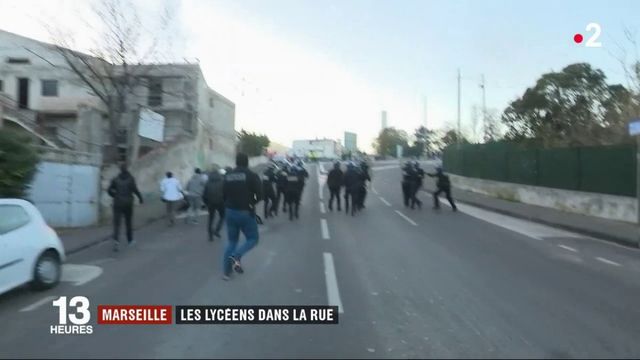 Marseille : Les Lycéens Sont Dans La Rue