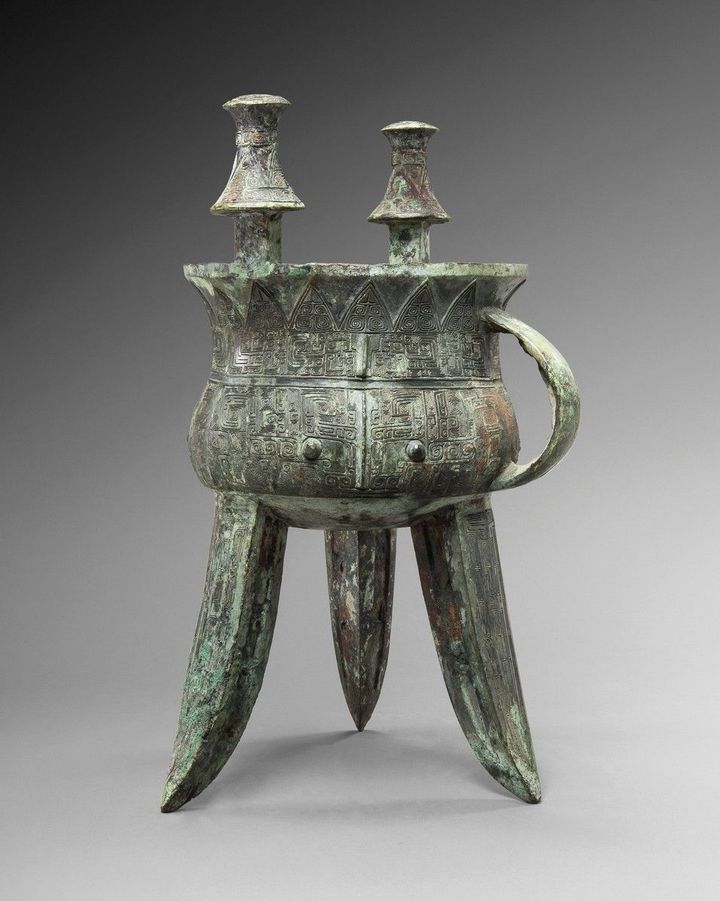 Vase rituel à vin jia, Chine, bronze, dynastie des Shang, période d’Anyang, vers le XIIe-XIe siècle av. notre ère
 (Vincent Girier Dufournier / Droits reservés)