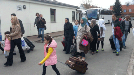 &nbsp; (L'arrivée des Syriens au camp de Friedland (Basse-Saxe) © Radio France / Sébastien Baer)