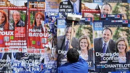 2.023 cantons renouvelés en 2004 et 3 autres (élection partielle), sont concernés par le scrutin des 20 et 27 mars. (AFP - Gérard Julien)