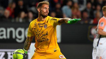 Benjamin Lecomte, lors d'un match opposant Rennes à Montpellier, au&nbsp;Roazhon Park de&nbsp;Rennes (Ille-et-Vilaine), le 19 mai 2018.&nbsp; (DAMIEN MEYER / AFP)