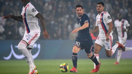 Lionel Messi lors du match entre le PSG et Lyon, le 19 septembre (FRANCK FIFE / AFP)