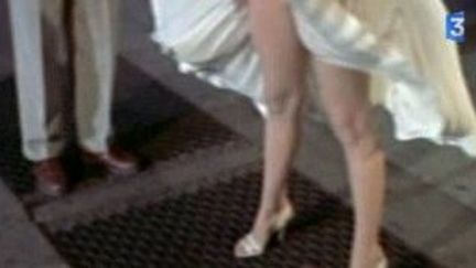 La robe de Marilyn fait s&#039;affoler les enchères à Beverly Hills
 (Culturebox)