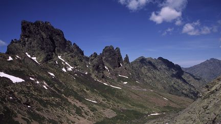 L'accident s'est produit pr&egrave;s d'Asco (Haute-Corse), dont les environs sont photographi&eacute;s ici en 2009. (JEAN-JACQUES ETIENNE / BIOSPHOTO)