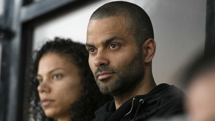 Tony Parker, dans les tribunes d'un match de l'Asvel le 5 mai 2019. (JO?L PHILIPPON / MAXPPP)