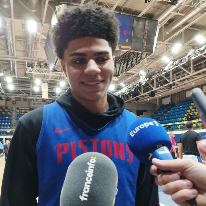 Très attendu par les spectateurs, le meneur des Pistons Killian Hayes était le seul Français sur le parquet de Bercy lors de la rencontre NBA délocalisée à Paris, le 18 janvier 2023. (JULIEN FRENOY / RADIOFRANCE)