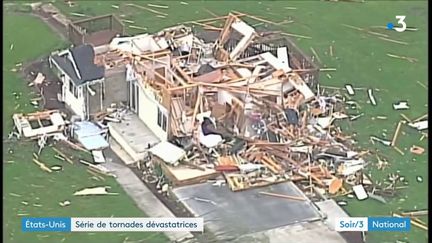 Etats-Unis : premières tornades, premiers désastres