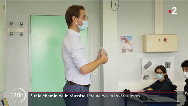 High school: an economics teacher from a high school in Drancy is experimenting with a working method