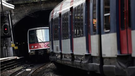 &nbsp; (Le trafic normal sur la ligne B du RER sera complètement rétabli samedi matin © Maxppp)