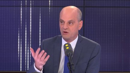 Jean-Michel Blanquer,&nbsp;ministre de l’Éducation nationale et de la Jeunesse, invité du "8h30 Fauvelle-Dély", mardi 25 juin 2019.&nbsp; (FRANCEINFO / RADIOFRANCE)