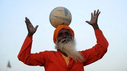 L'Ifab a accepté que les hommes puissent jouer au football avec un turban