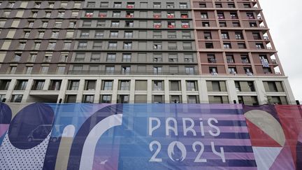 Le village olympique à Saint-Denis (Seine-Saint-Denis), le 26 juillet 2024. (STEPHANE DE SAKUTIN / AFP)