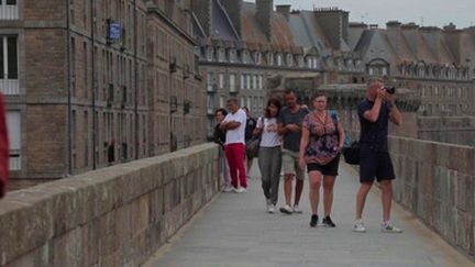 Tourisme : quels souvenirs de vacances pour les Français ?