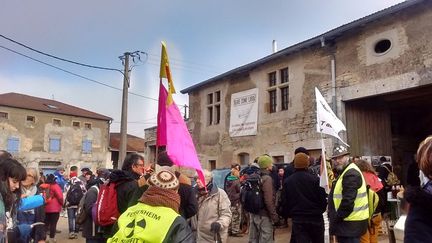 Les manifestants se sont rejoints à Bure (Meuse).&nbsp; (MAGALI FICHTER / RADIO FRANCE)