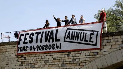 &nbsp; (Une action des intermittents a eu lieu ce lundi sur le pont d'Avignon © Maxppp)