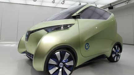 Voici Pivo 3, le dernier n&eacute; des concept cars &eacute;lectriques de Nissan pr&eacute;sent&eacute; en avant-premi&egrave;re au Salon de l'auto de Tokyo (Japon). (KIM KYUNG-HOON / REUTERS)