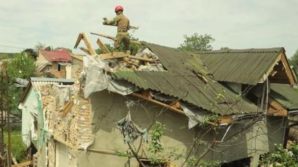 Guerre en Ukraine : à Irpin, les habitants tentent de se reconstruire