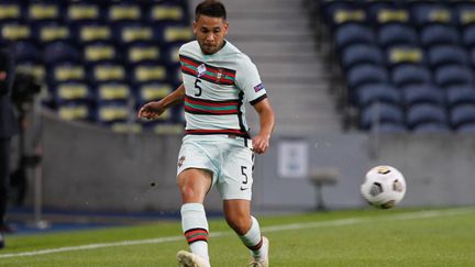 Raphaël Guerreiro a grandi dans le 93, à quelques kilomètres du Stade de France (NUNO GUIMARAES / PRO SPORTS IMAGES LTD)