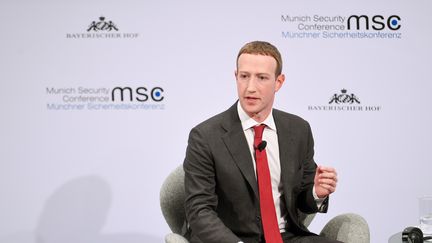 Le PDG de Facebook, Mark Zuckerberg, lors de la Conférence sur la sécurité de Munich (Allemagne), le 15 février 2020. (TOBIAS HASE / DPA / AFP)