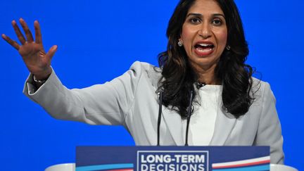 British Interior Minister Suella Braverman, during a Conservative party conference in Manchester (United Kingdom), October 3, 2023. (JUSTIN TALLIS / AFP)