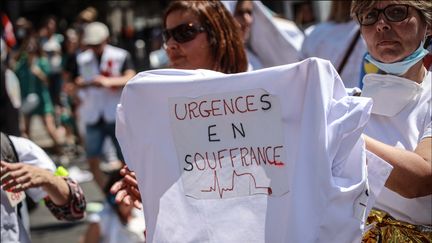 Les soignants ont fait des dizaines de signalements sur leurs conditions de travail, d'après le&nbsp;syndicat Sud au centre hospitalier de Valence (Drôme). (LUC NOBOUT / MAXPPP)