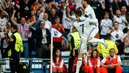 La joie des joueurs du Real Madrid, Cristiano Ronaldo et Sergio Ramos (OSCAR DEL POZO / AFP)