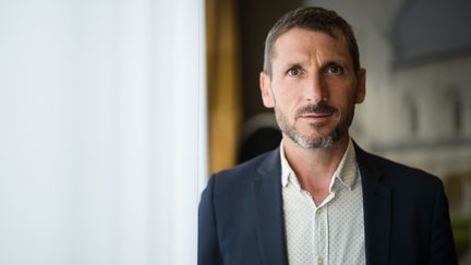 Le député Matthieu Orphelin, alors candidat LREM pour les élections législatives, le 7 juin 2017 à Angers (Maine-et-Loire).&nbsp; (JEAN-SEBASTIEN EVRARD / AFP)