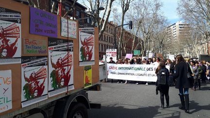 Une manifestation se tient dans les rues de Toulouse (Haute-Garonne), le 8 mars 2018. (EELV31)